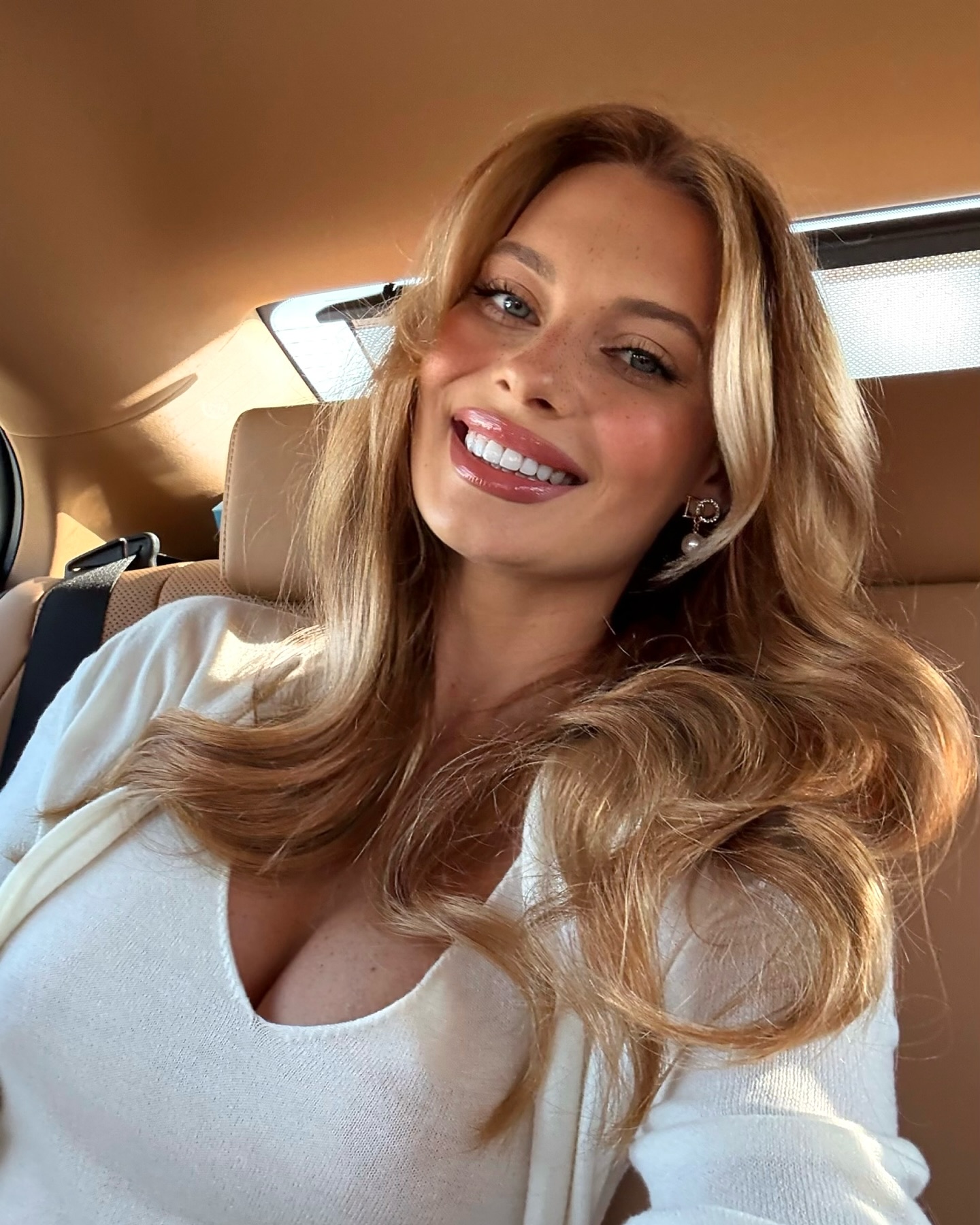 俄羅斯金髮大眼Darja！無敵性感身形讓人癡迷