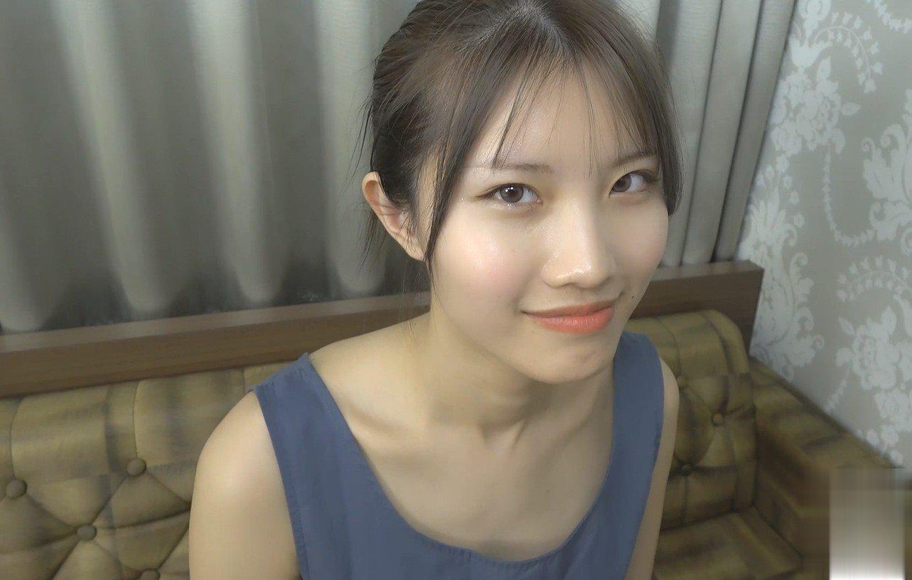 [自拍] 女網友自拍 (24P)